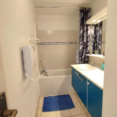Appartamento Palmyra Golf Joli 2 Pieces Avec Piscine Couverte Vue Degage Sur Le Golf Cap D'agde *